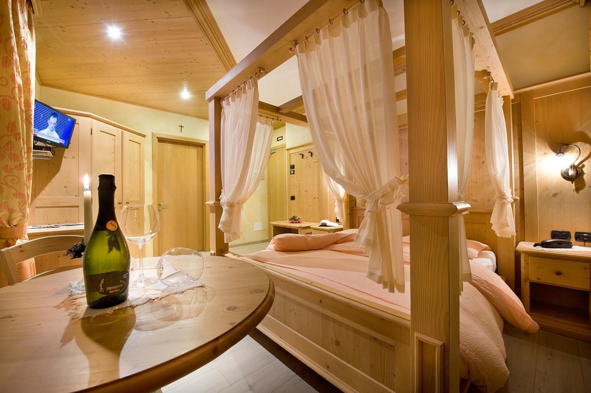 Hotel La Tea Λιβίνιο Εξωτερικό φωτογραφία